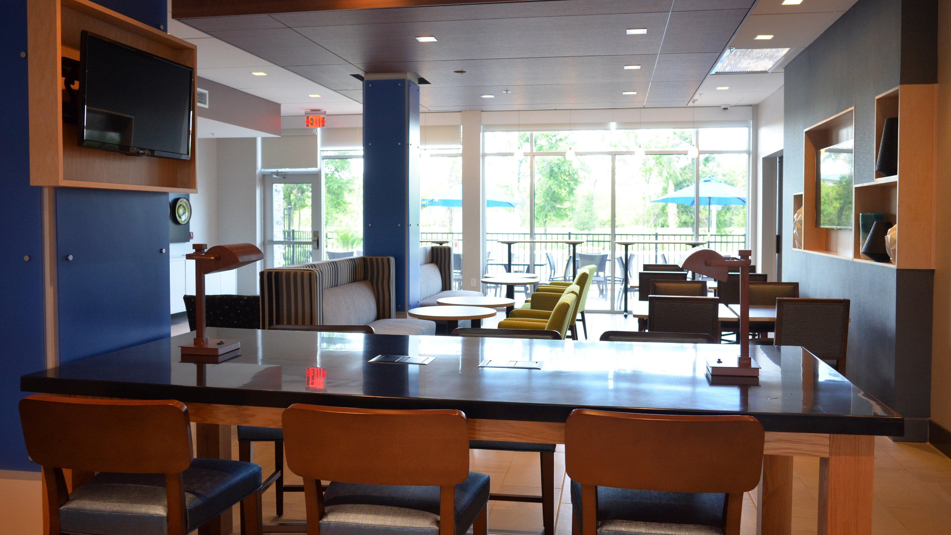 Express & - W - I295 And I10 By Ihg 3*